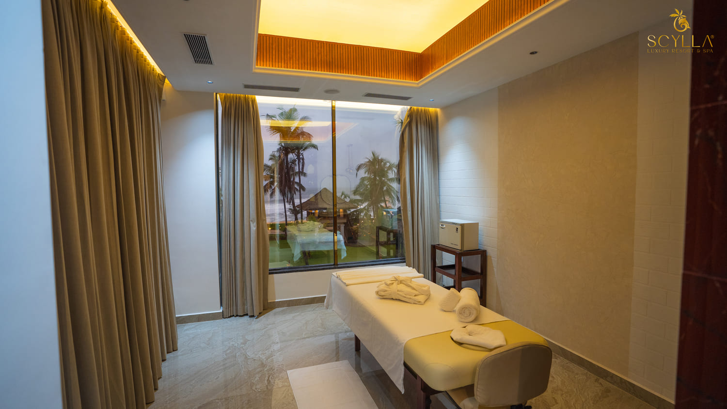 Therapy room with a sea view at LANA Spa, Scylla Luxury Resort and Spa, Udupi
